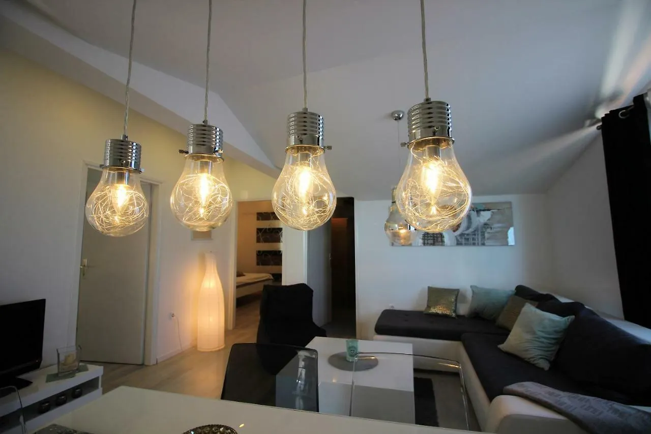 Apartment Evelin Novi Vinodolski