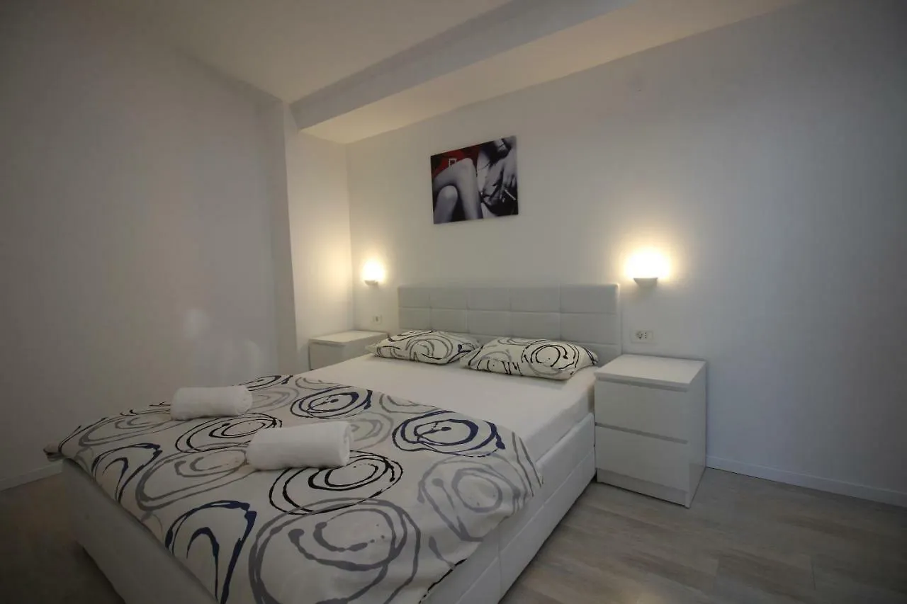 Apartment Evelin Novi Vinodolski